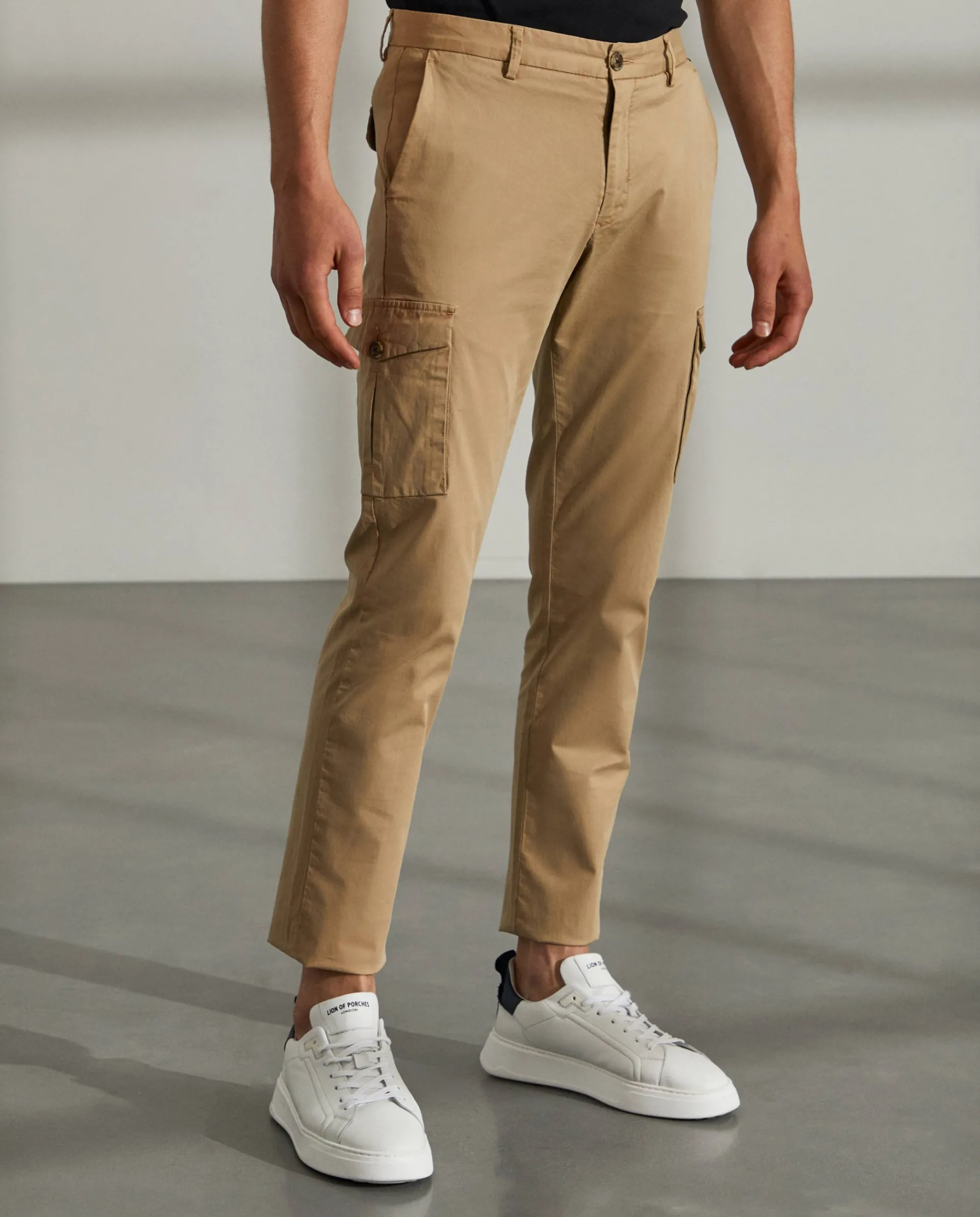 Flash Sale LION OF PORCHES Calças regular fit chino de algodão stretch 090 Bege Camel