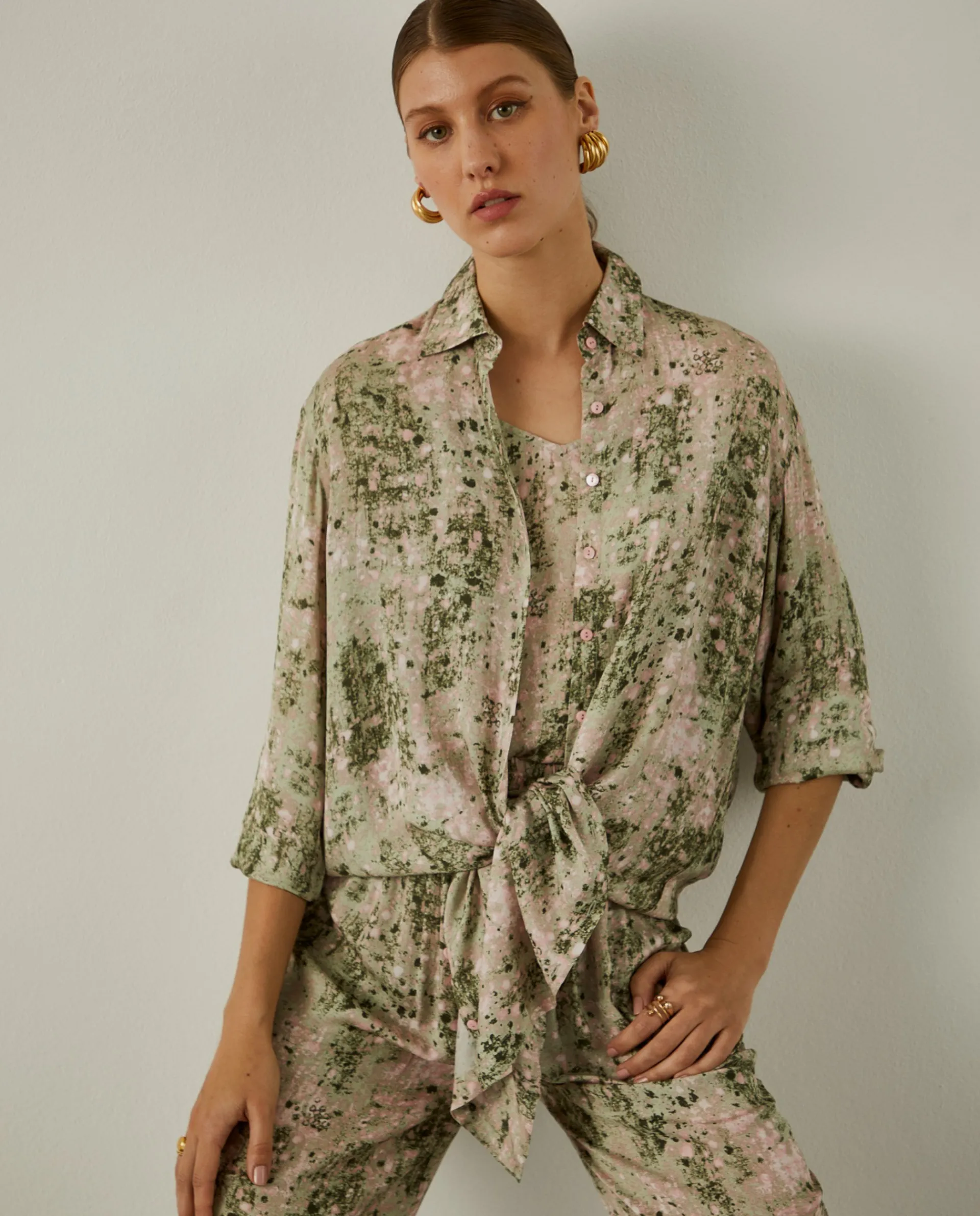 Best Sale LION OF PORCHES Camisa longa oversize com padrão abstrato 605 Verde Agua