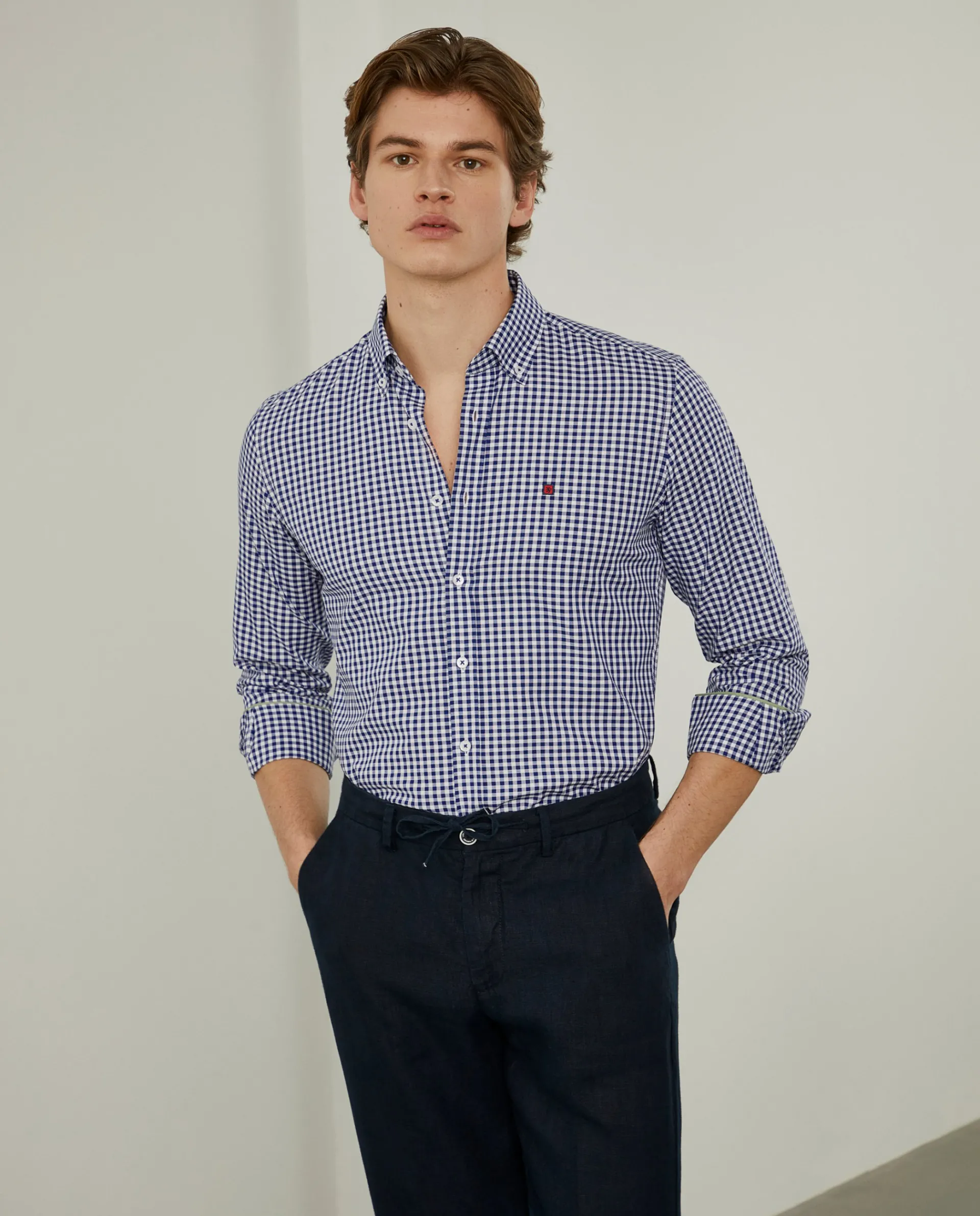 Shop LION OF PORCHES Camisa oxford aos quadrados slim fit 570 Azul Porto