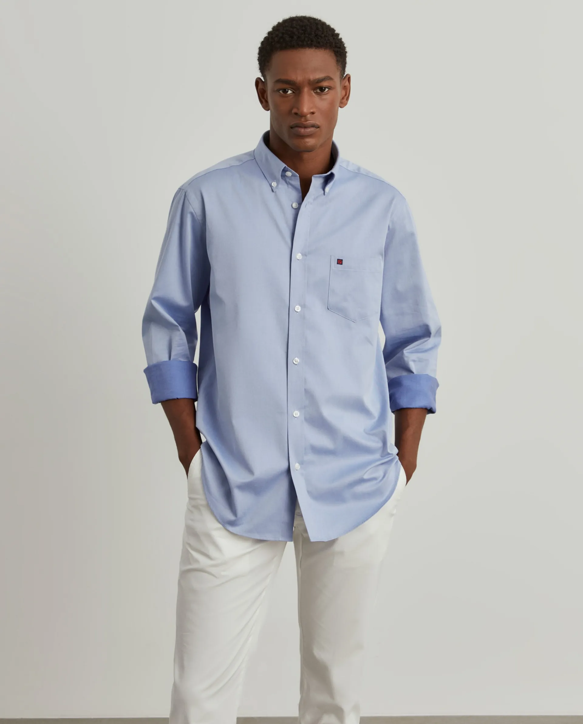 Online LION OF PORCHES Camisa regular fit de algodão em cor lisa 540 Azul