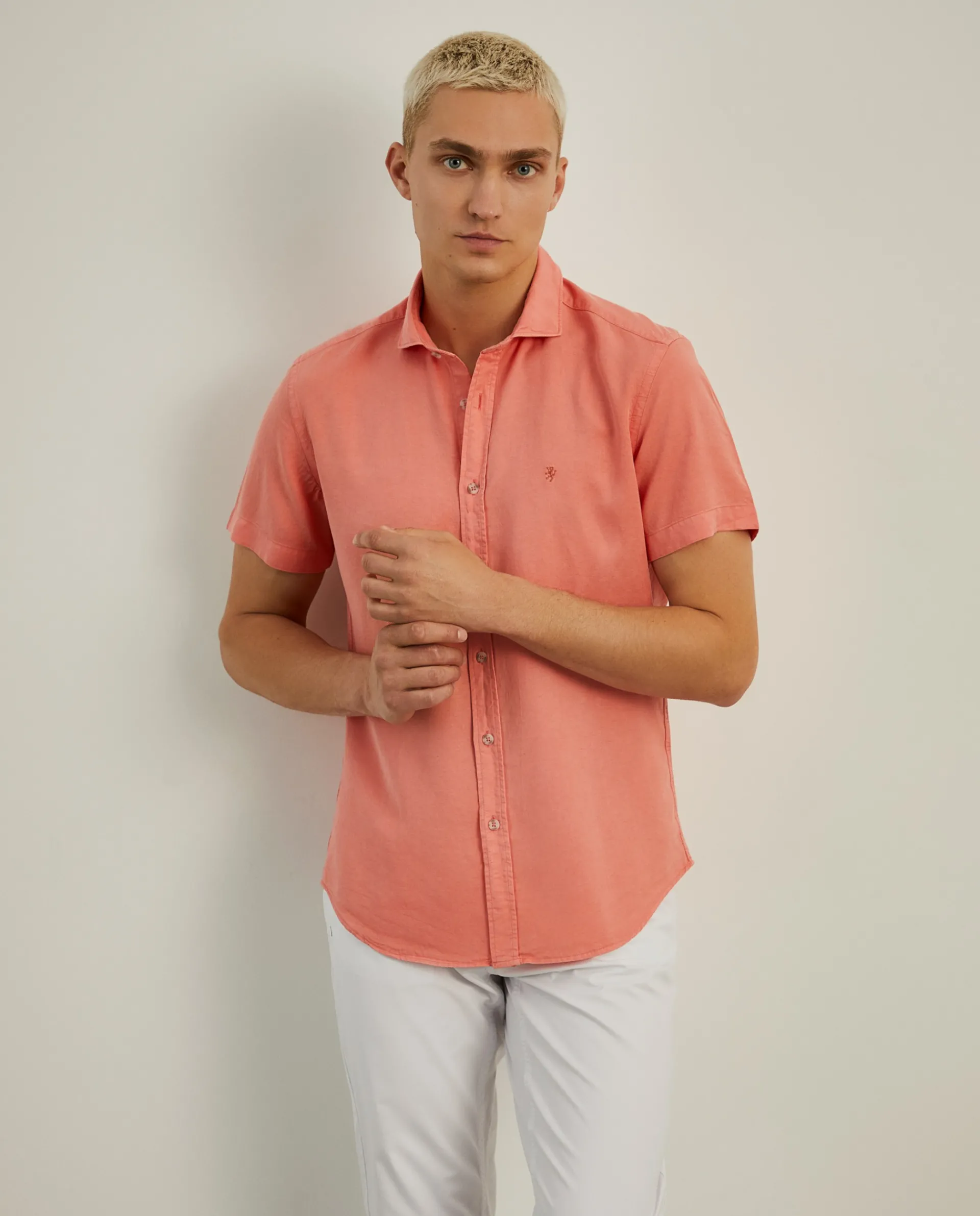 Fashion LION OF PORCHES Camisa slim fit de manga curta 260 Coral