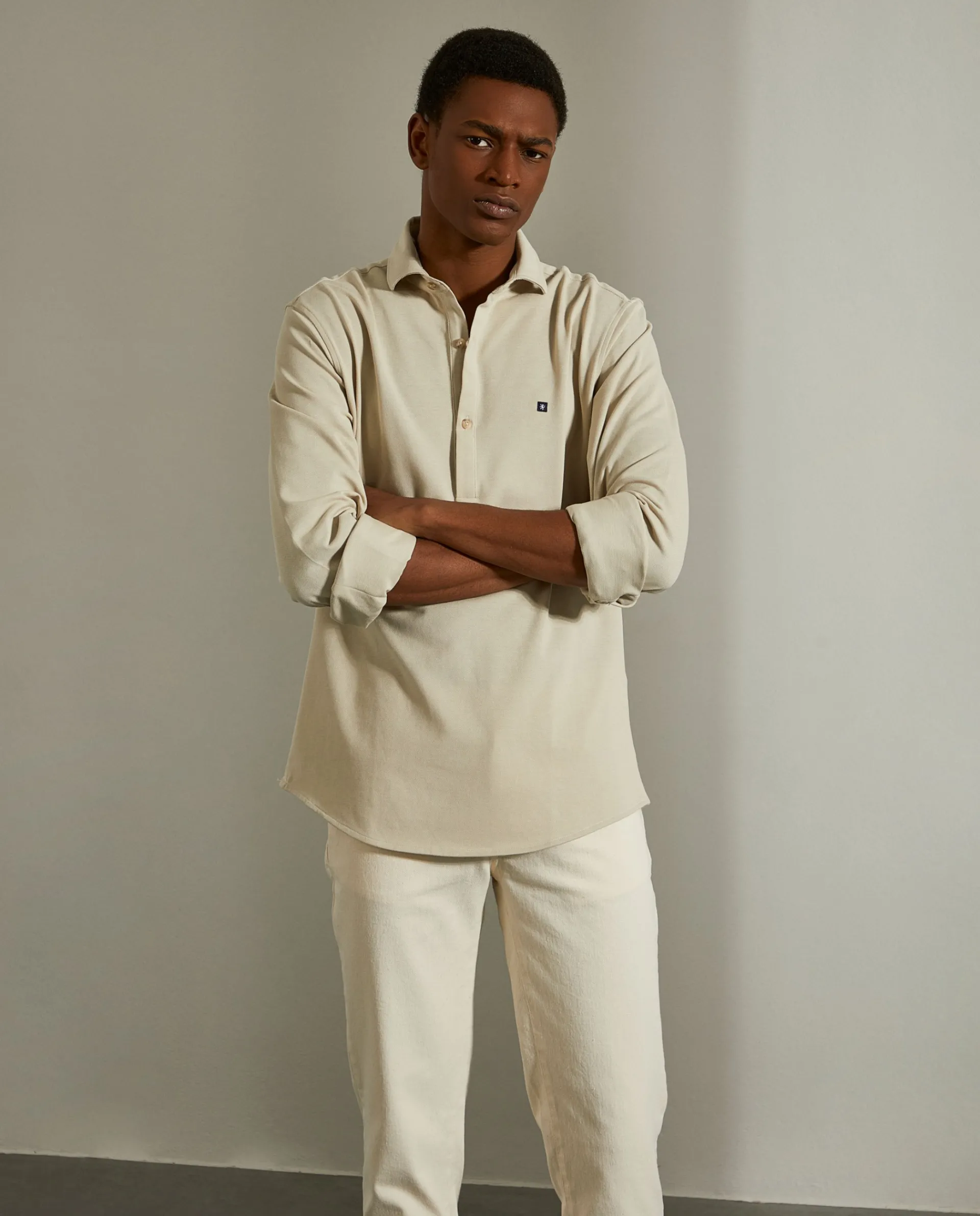 Flash Sale LION OF PORCHES Camisa slim fit em malha piqué com carcela de polo 035 Bege