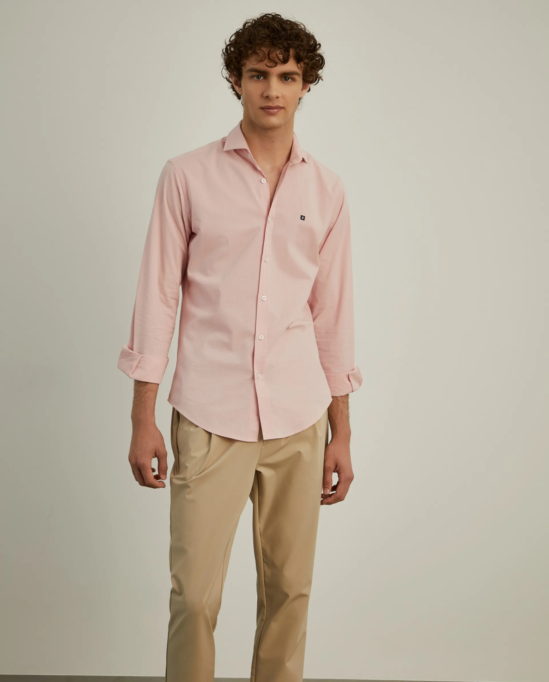 Hot LION OF PORCHES Camisa slim fit seersucker 405 Rosa Claro