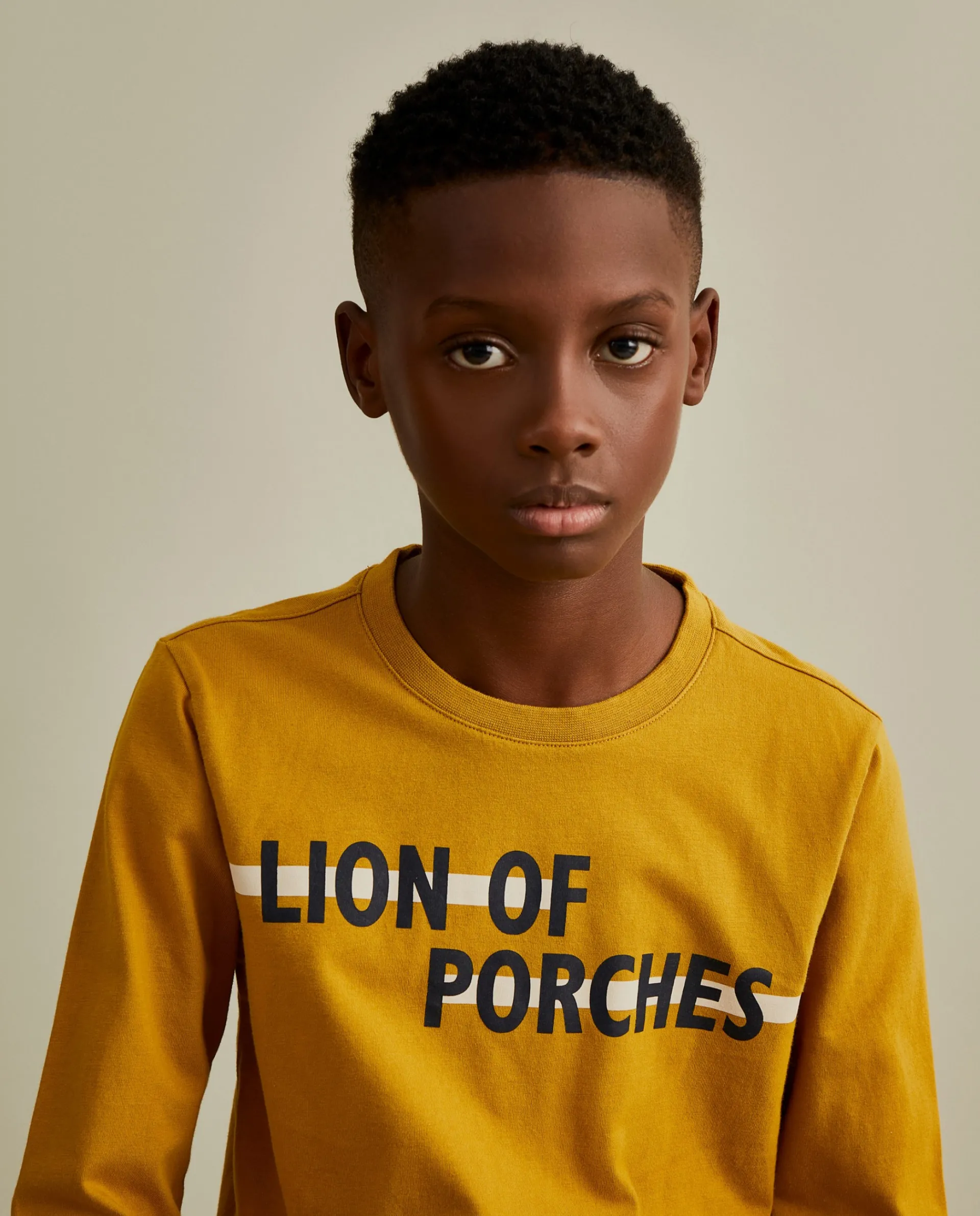 Fashion LION OF PORCHES Camisola de malha com branding no peito 179 Amarelo Torrado